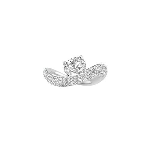 Wave Pavé Oval Diamond Ring